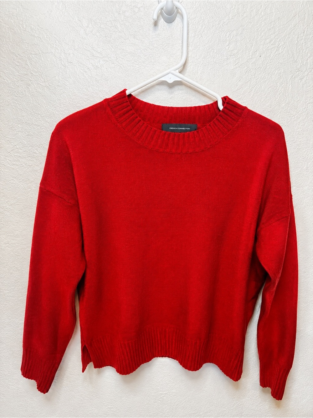 French Connection Women’s XS Red Cropped Crew Neck Knit Sweater Long Sleeve